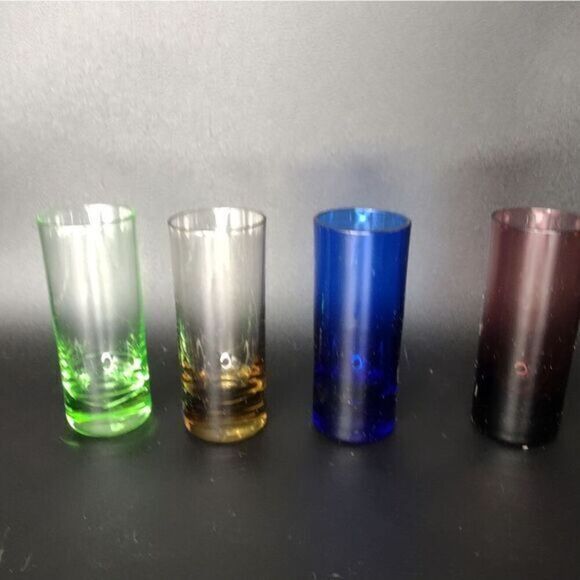 4 Multi‎ colored cordial glasses - Picture 3 of 3